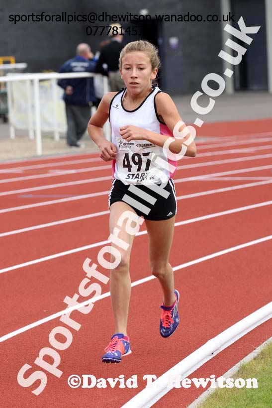 Under-17 womens 3000 metres. Photo: David T. Hewitson/Sports for All Pics